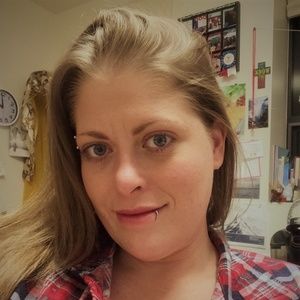 Meet your Posher, Courtney